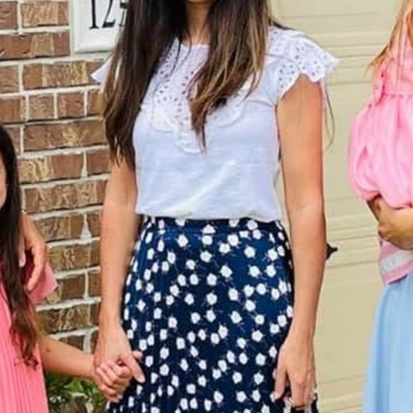 J.Crew White Ruffle Short Sleeve Top - Picture 2 of 6